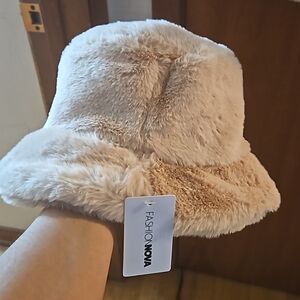 Fashion Nova Hat